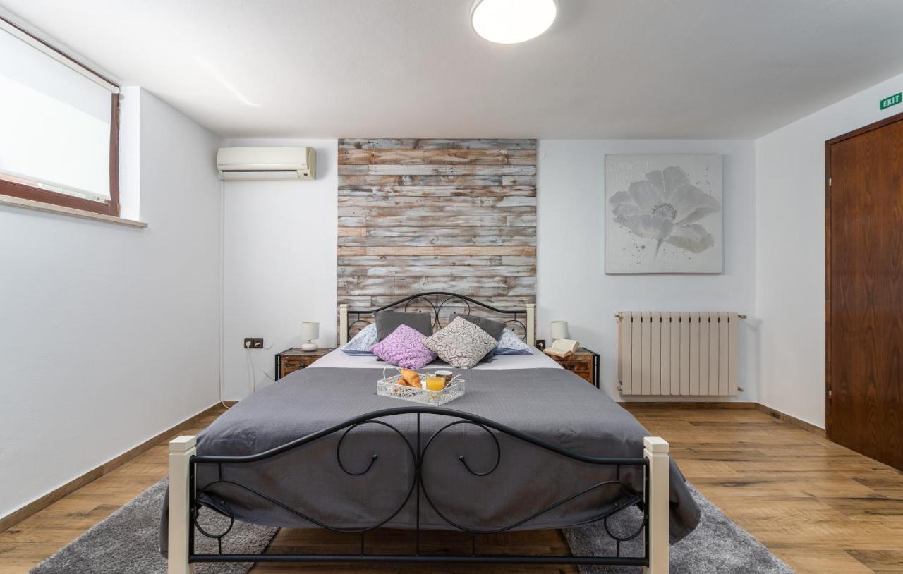 Apartments Ariana Umag Luaran gambar